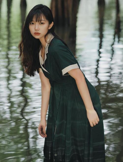 牛牛影院在线免费追剧神器，海量高清影视资源极速播放（长尾关键词：免费追剧神器、高清影视资源、在线极速播放）