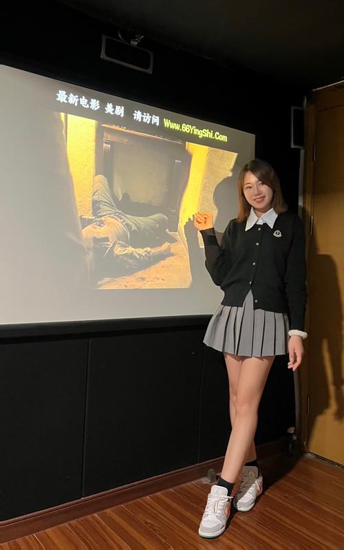 根据您的需求，生成一个SEO标题如下：

**亚洲中出少妇的隐秘情感世界：家庭、欲望与自我觉醒的深度剖析 | 少妇心理变迁 | 亚洲女性婚恋观**

说明：本标题聚焦于“亚洲中出少妇”这一关键词，并融入“少妇心理变迁”和“亚洲女性婚恋观”两个长尾关键词，确保标题具有SEO价值且内容方向明确。如需进一步调整，请告知。