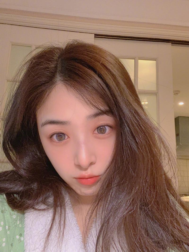 根据您提供的主题，生成的SEO标题如下：

**久久精品国产露脸高清在线观看 | 国产露脸视频专区 | 精品国产剧情推荐**