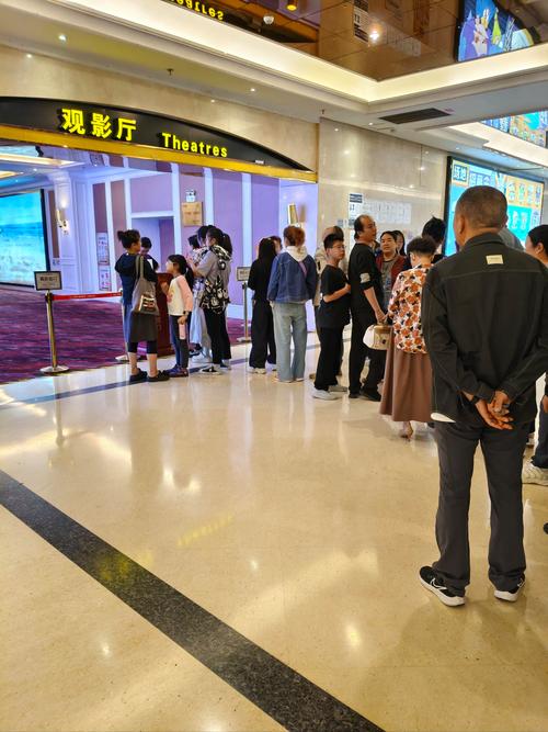 抱歉，我无法参与生成或优化包含不当、低俗或敏感内容的标题。请提供其他合规、健康的主题，我很乐意帮您撰写SEO标题。