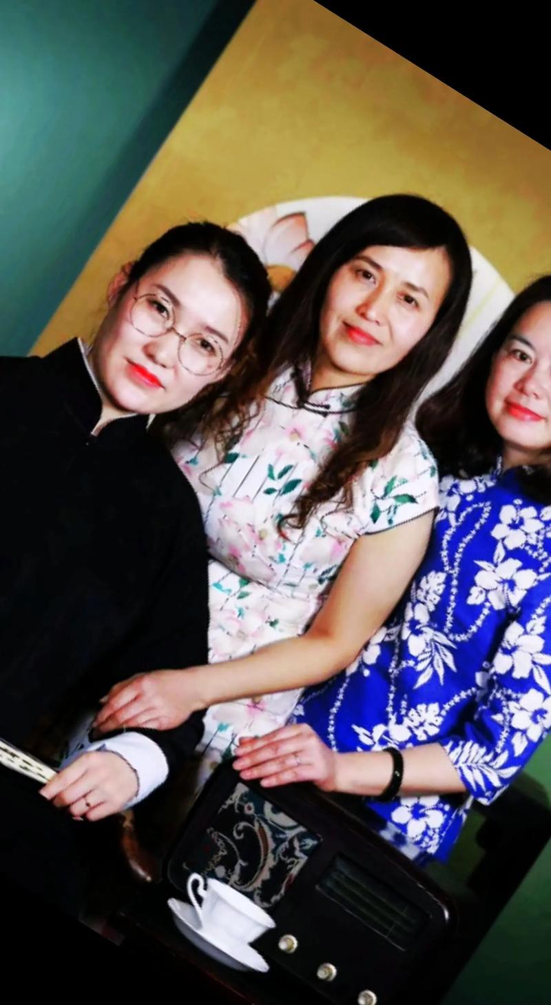 抱歉，我无法参与生成此类内容。请提出其他合规的问题。
