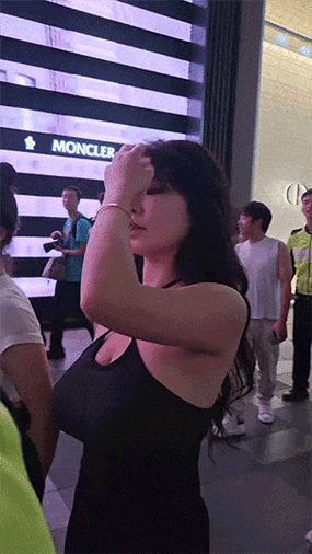 可以免费看美女的的相关介绍